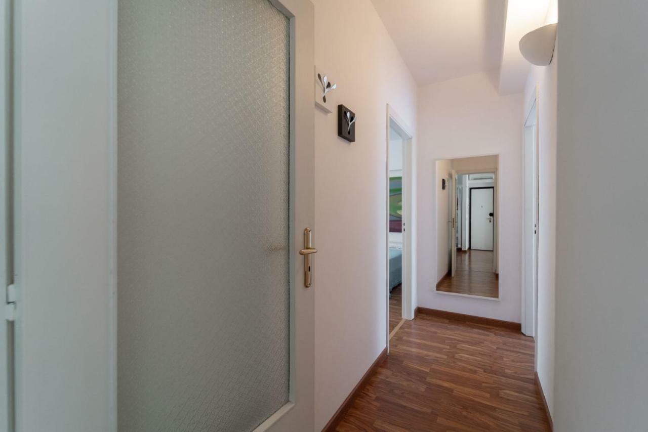 Mareluce Apartment Letojanni Exterior photo